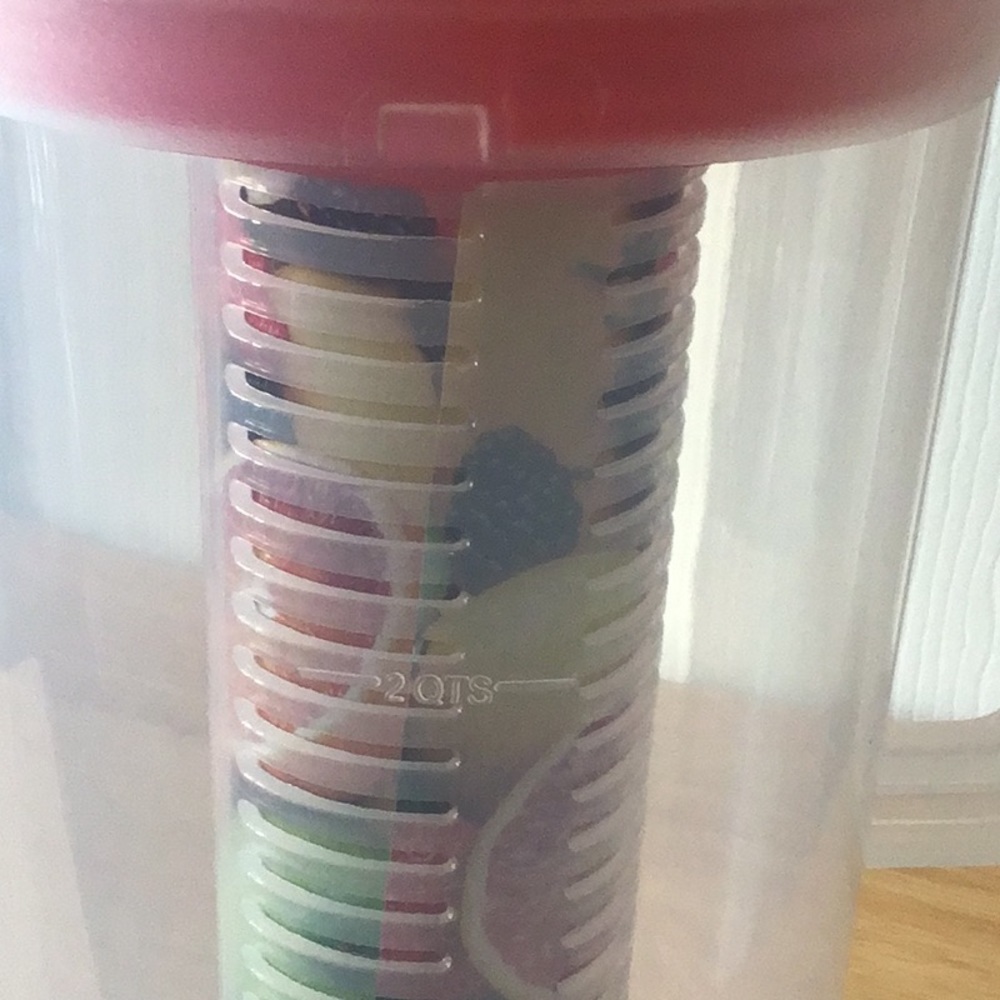 Infuser Pitcher - Picture 5 of 6